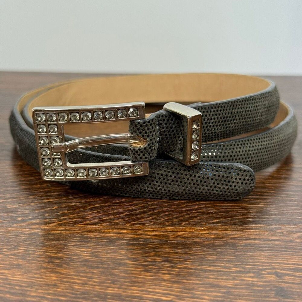 Streets Ahead Los Angeles rhinestone silver gray women’s belt size medium. 27-31